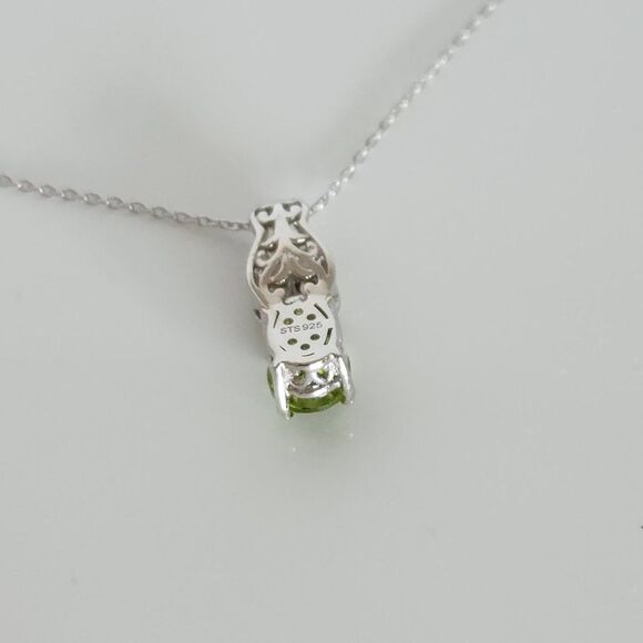 Peridot and Chrome Diopside Pendant Necklace in 14K YG and Sterling Silver - Picture 7 of 10